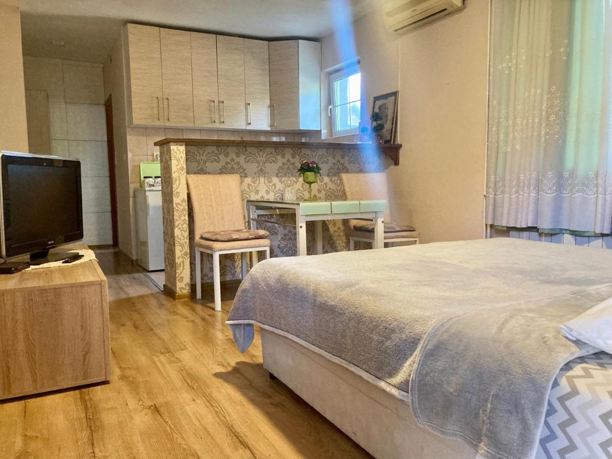 Apartment Milos Βελιγράδι Δωμάτιο φωτογραφία