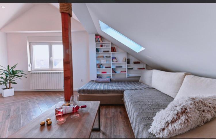 Apartment Milos Βελιγράδι Δωμάτιο φωτογραφία